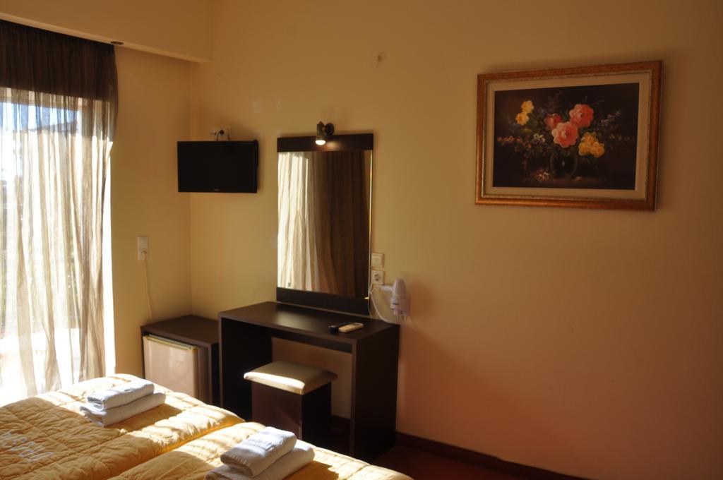 Hotel Drosia Мессиния Экстерьер фото