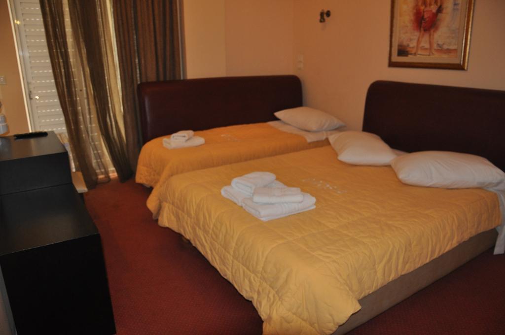 Hotel Drosia Мессиния Экстерьер фото