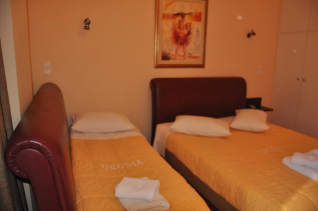 Hotel Drosia Мессиния Экстерьер фото